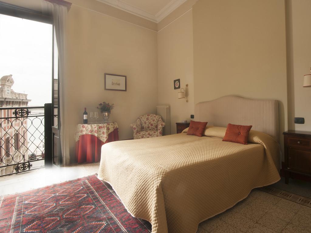 Alla Marina Bed And Breakfast Τράπανι Δωμάτιο φωτογραφία