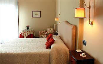 Alla Marina Bed And Breakfast Τράπανι Εξωτερικό φωτογραφία
